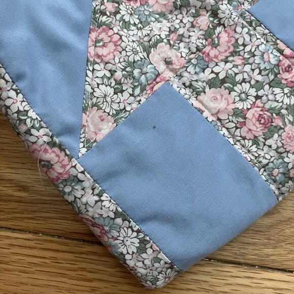 Vintage Handmade Quilted Floral Patchwork Shoulder Tote Bag - Picture 9 of 11